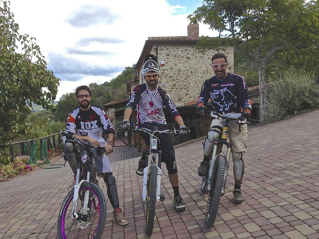 Agriturismo Bike Hotel Podere Giarlinga Massa Marittima Esterno foto