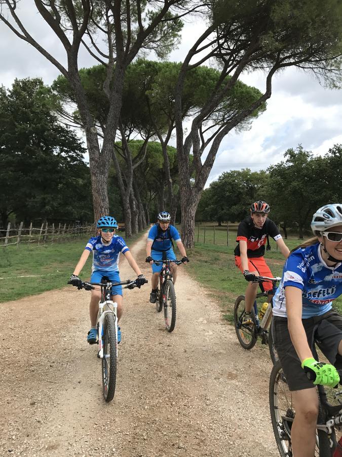 Agriturismo Bike Hotel Podere Giarlinga Massa Marittima Esterno foto