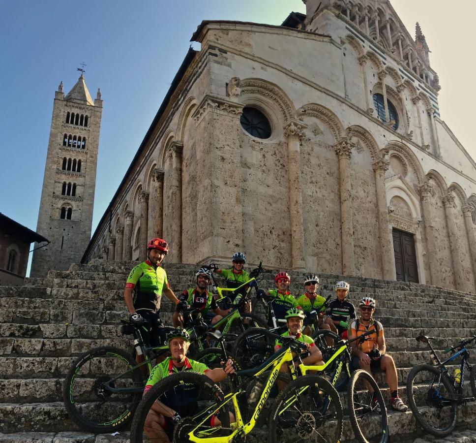 Agriturismo Bike Hotel Podere Giarlinga Massa Marittima Esterno foto